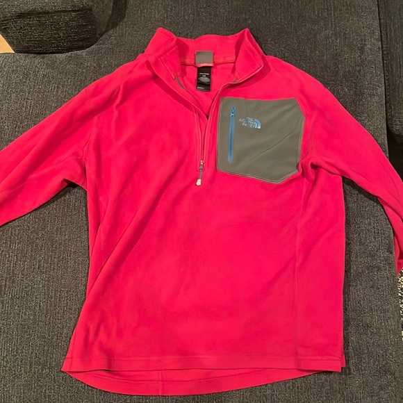 Northface Quarter Zip - Mens L, Reddish Color, Fleece Material, Mint Condish - Picture 1 of 2